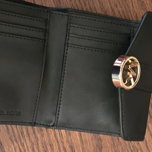 New Michael Kors Carmen black leather & haircalf handbag & wallet set - Picture 8 of 15